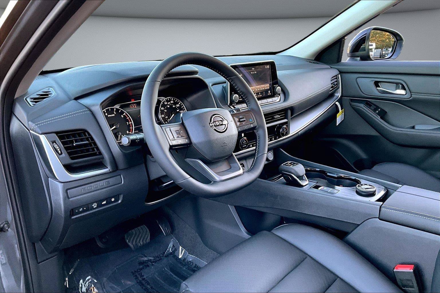 New 2026 Nissan Rogue Dark Armor AWD/4WD image 8