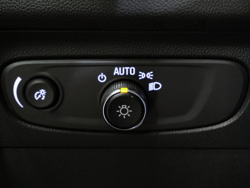 Used 2023 Buick Envision Preferred image 14