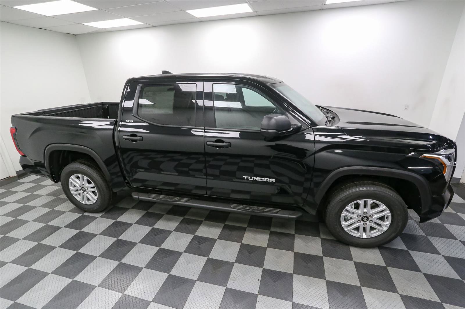 New 2026 Toyota Tundra SR5 image 5