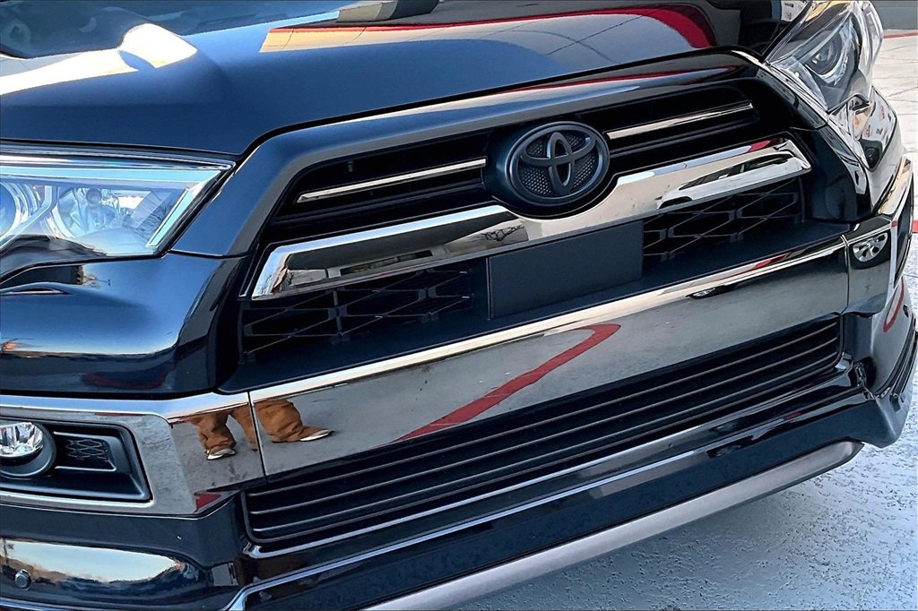 Certified 2021 Toyota 4Runner Nightshade image 32