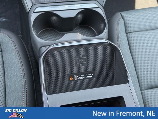 New 2027 GMC Terrain AT4 w/ Convenience Package III AWD/4WD image 12