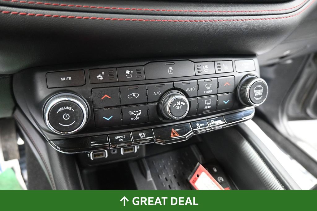 Used 2025 Dodge Durango R/T AWD/4WD image 43