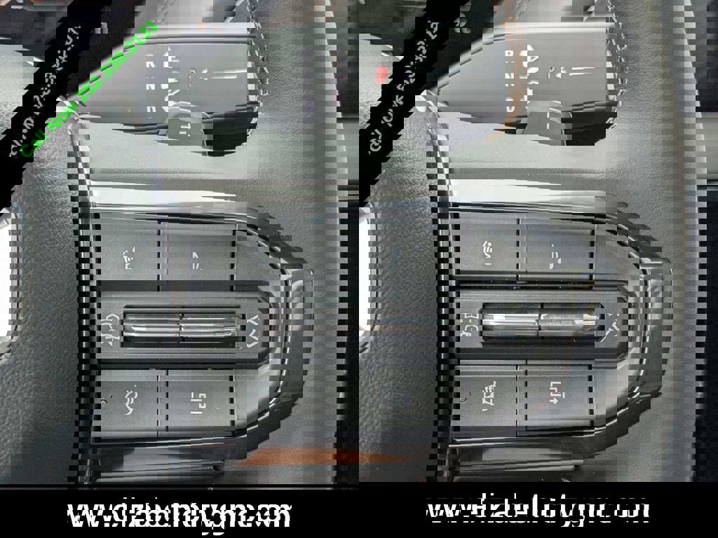 New 2026 GMC Yukon XL AT4 w/ AT4 Premium Package image 29