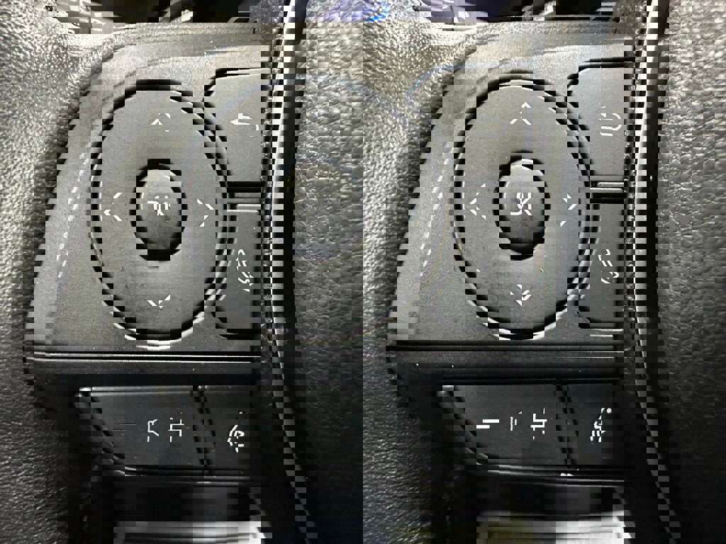 Used 2024 Toyota RAV4 XSE image 19