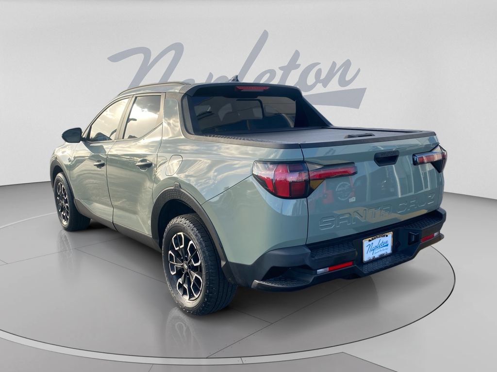 Used 2022 Hyundai Santa Cruz SEL w/ Activity Package FWD image 6