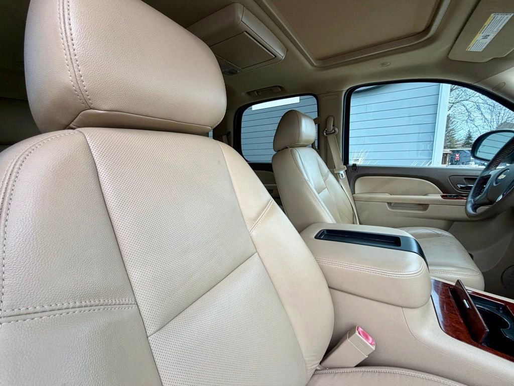 Used 2014 Chevrolet Tahoe LTZ image 21