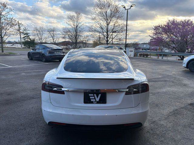 Used 2016 Tesla Model S P90D image 6