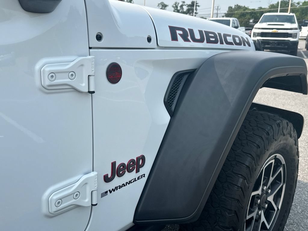 Used 2025 Jeep Wrangler Unlimited Rubicon AWD/4WD image 33