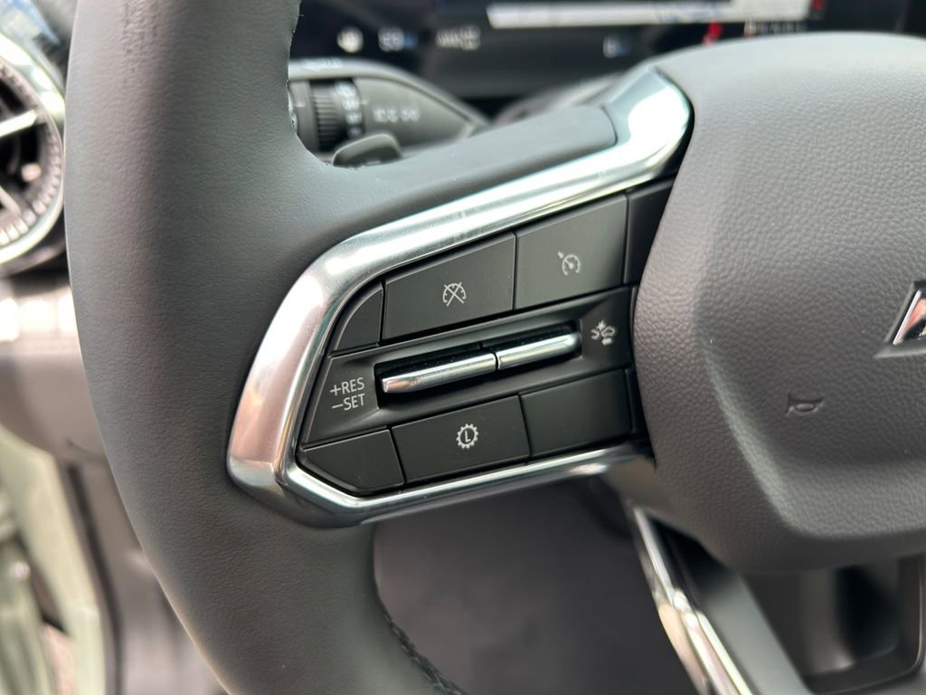 New 2026 Chevrolet Equinox LT image 17