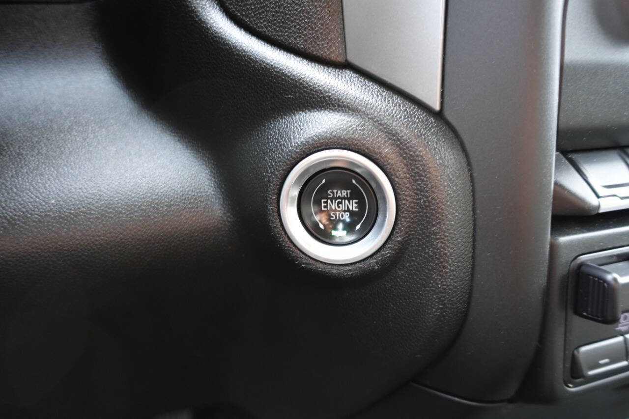 Used 2023 GMC Sierra 1500 Pro w/ Graphite Edition image 51