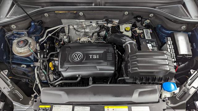 Used 2021 Volkswagen Atlas Cross Sport SEL image 33