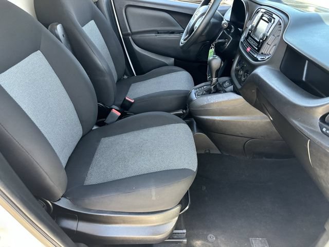 Used 2021 RAM ProMaster City Tradesman FWD image 11