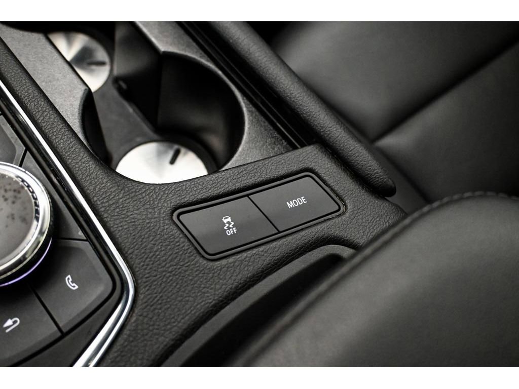 Certified 2022 Cadillac XT5 Premium Luxury image 44
