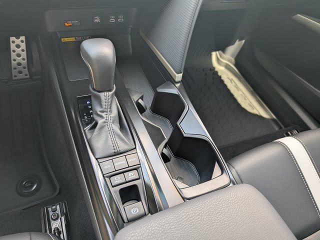 Used 2026 Toyota Camry SE FWD image 26