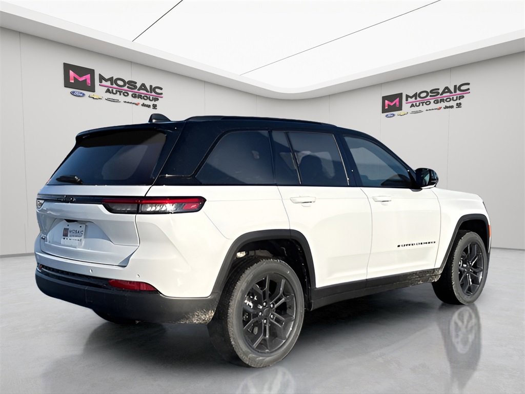 New 2025 Jeep Grand Cherokee Limited image 8