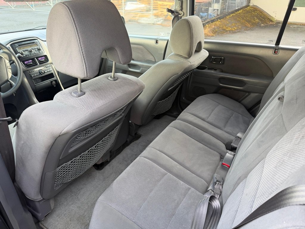 Used 2006 Honda Pilot EX image 16