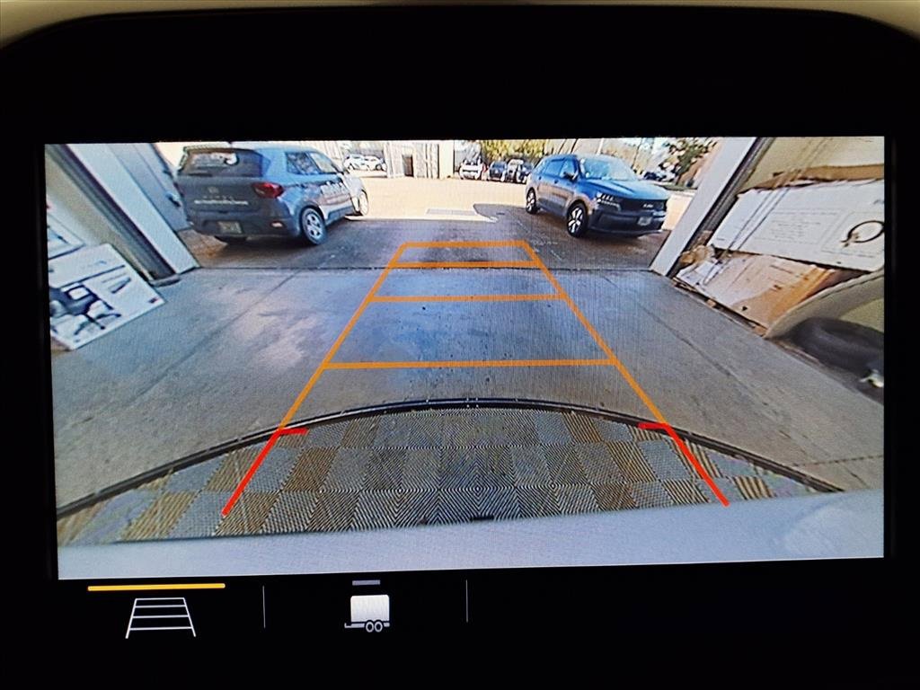 Used 2019 Chevrolet Silverado 1500 LT w/ Texas Edition image 14