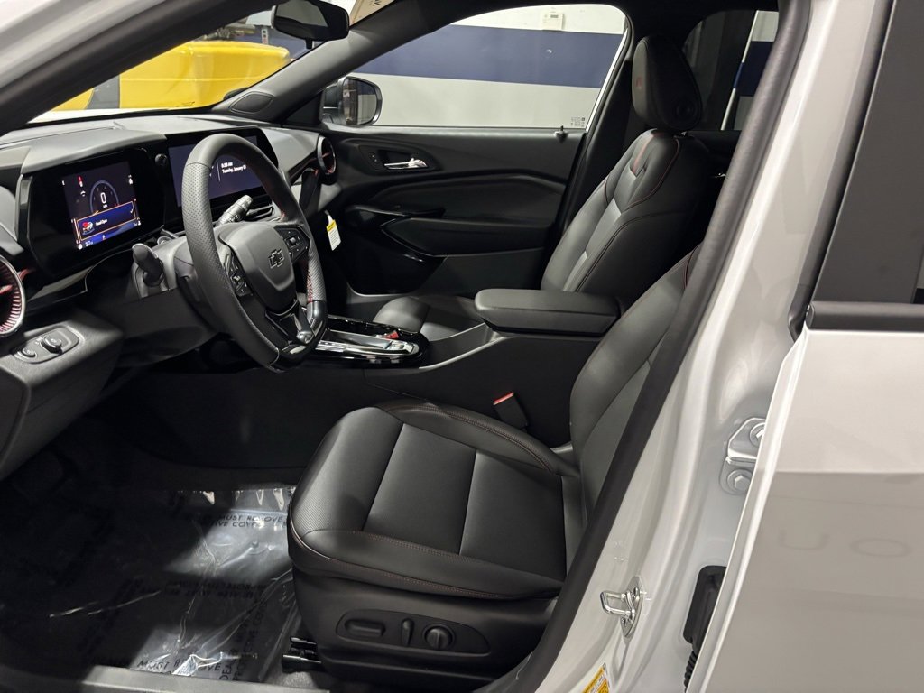 New 2026 Chevrolet Trax RS w/ Driver Confidence Package image 27