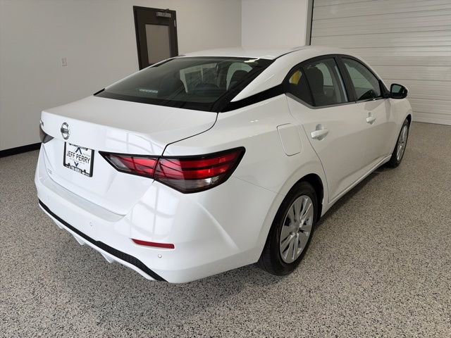 Used 2022 Nissan Sentra S FWD image 3