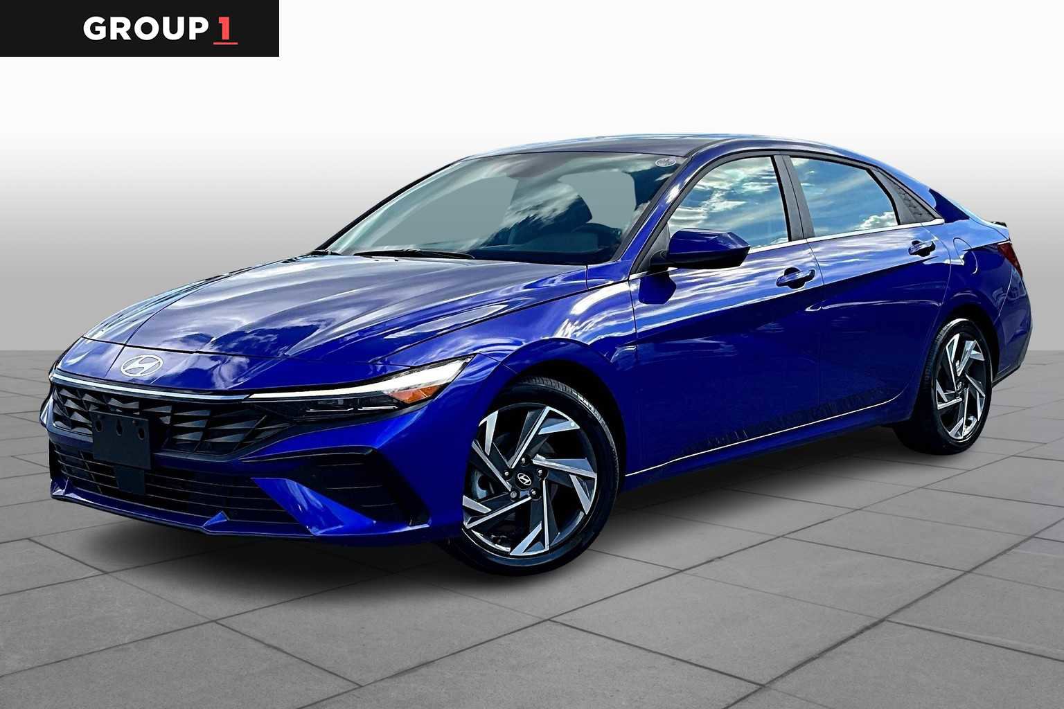 Used 2024 Hyundai Elantra SEL w/ Convenience Package