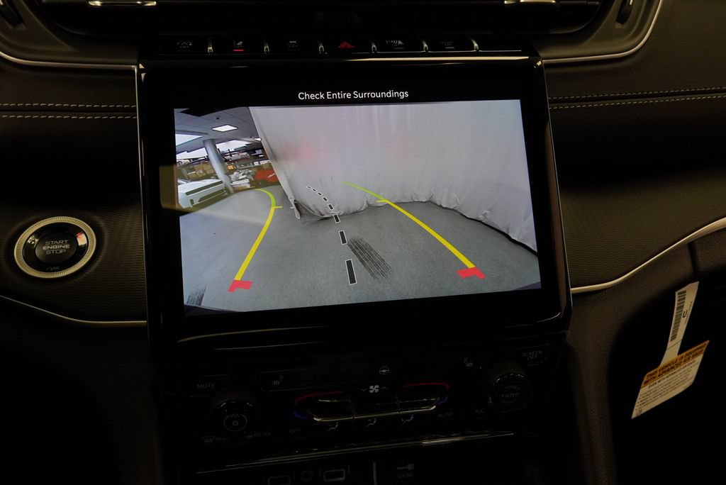 New 2027 Jeep Grand Cherokee Laredo AWD/4WD image 23