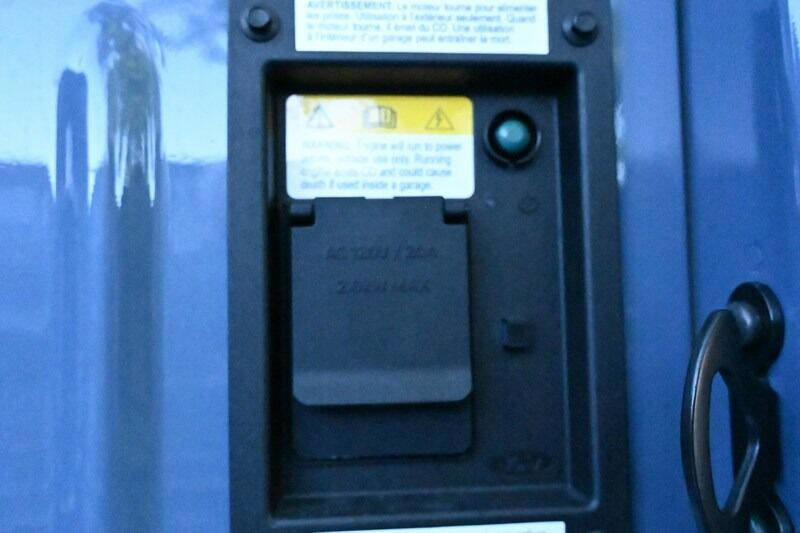 Used 2023 Ford F350 Platinum image 17