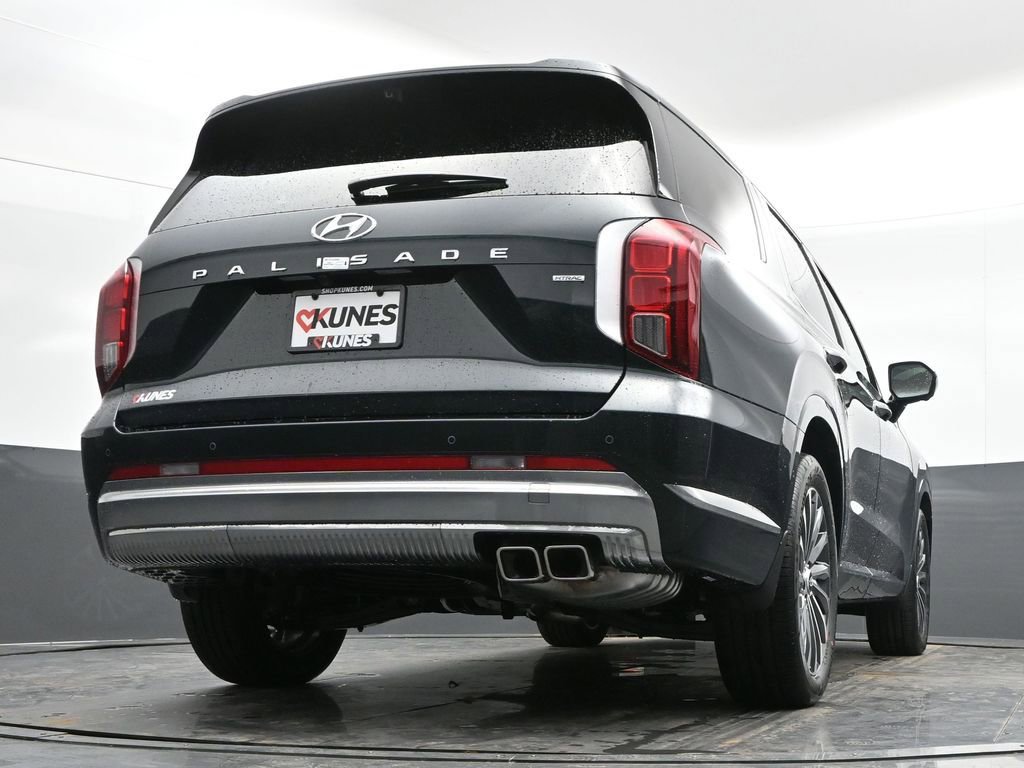 Used 2025 Hyundai Palisade Calligraphy image 48