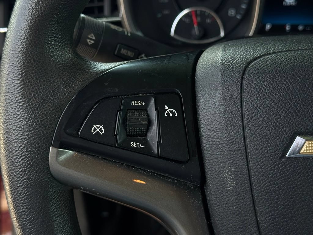 Used 2015 Chevrolet Malibu LT w/ Power Convenience Package FWD image 24