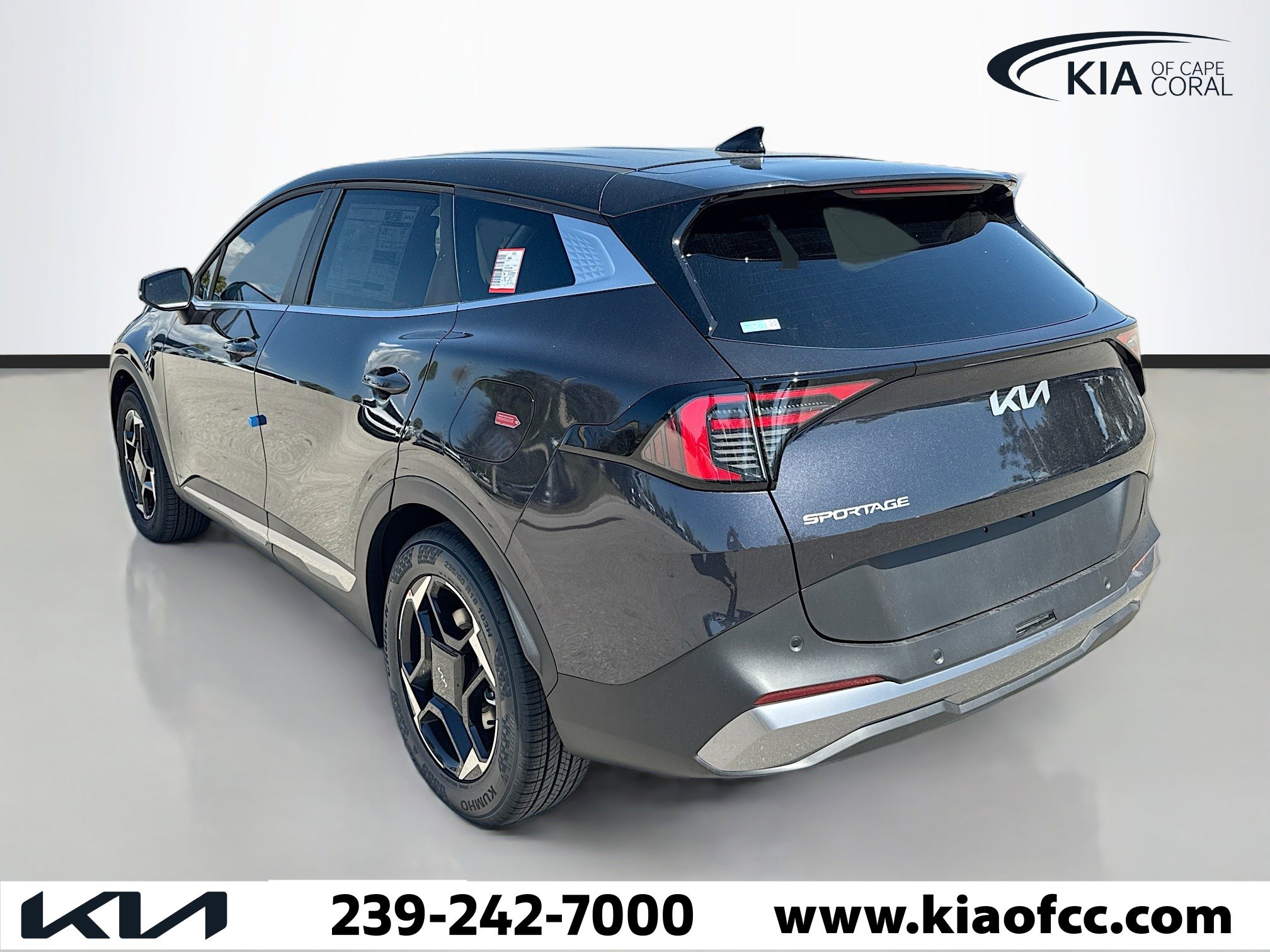 New 2026 Kia Sportage EX image 3