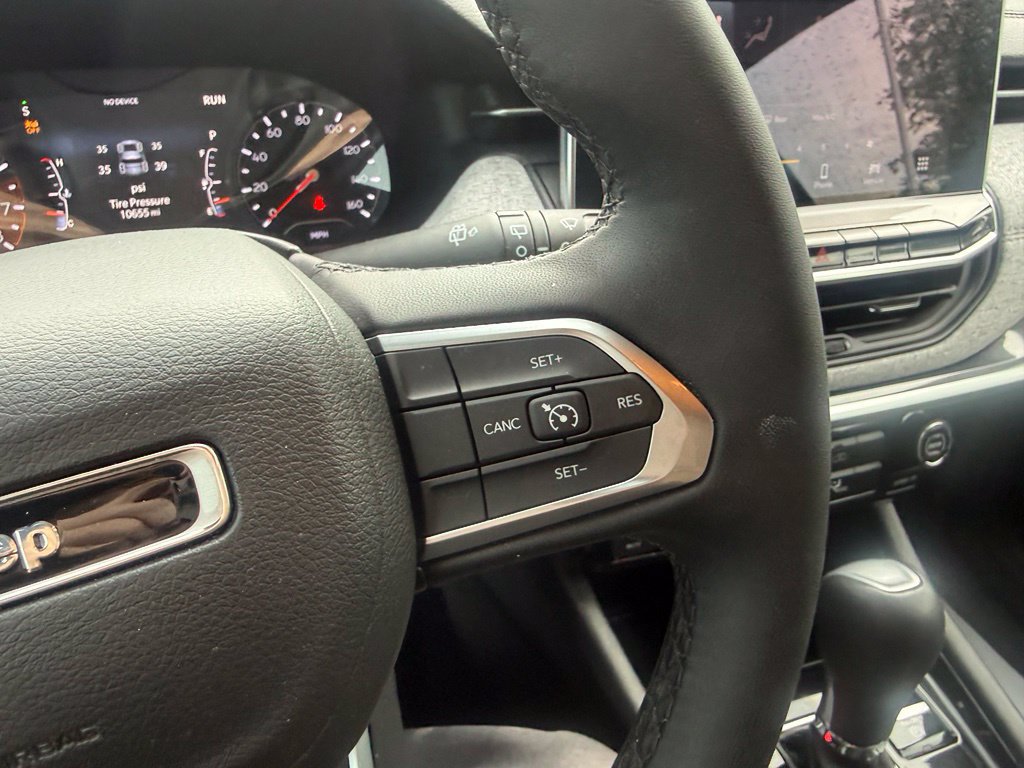 Certified 2024 Jeep Compass Latitude AWD/4WD image 17