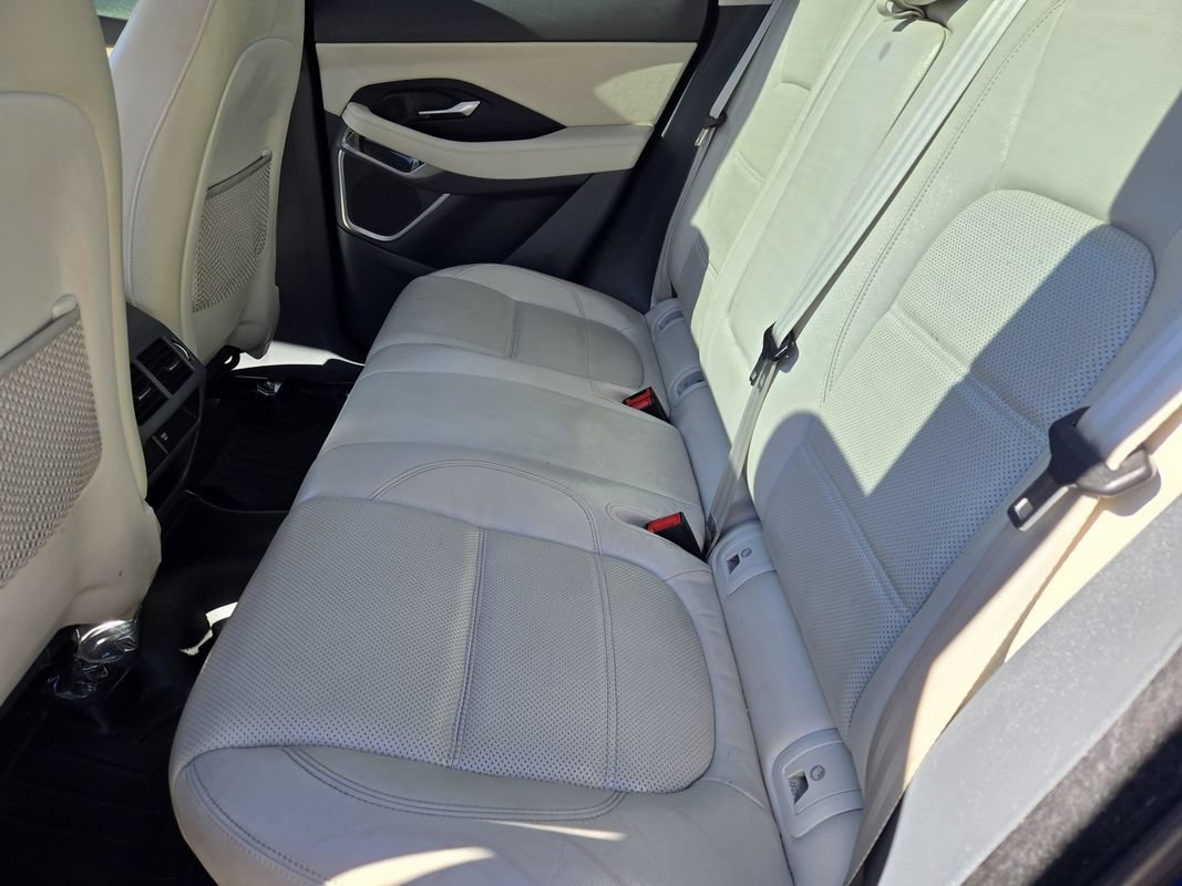 Used 2019 Jaguar E-PACE SE AWD/4WD image 18