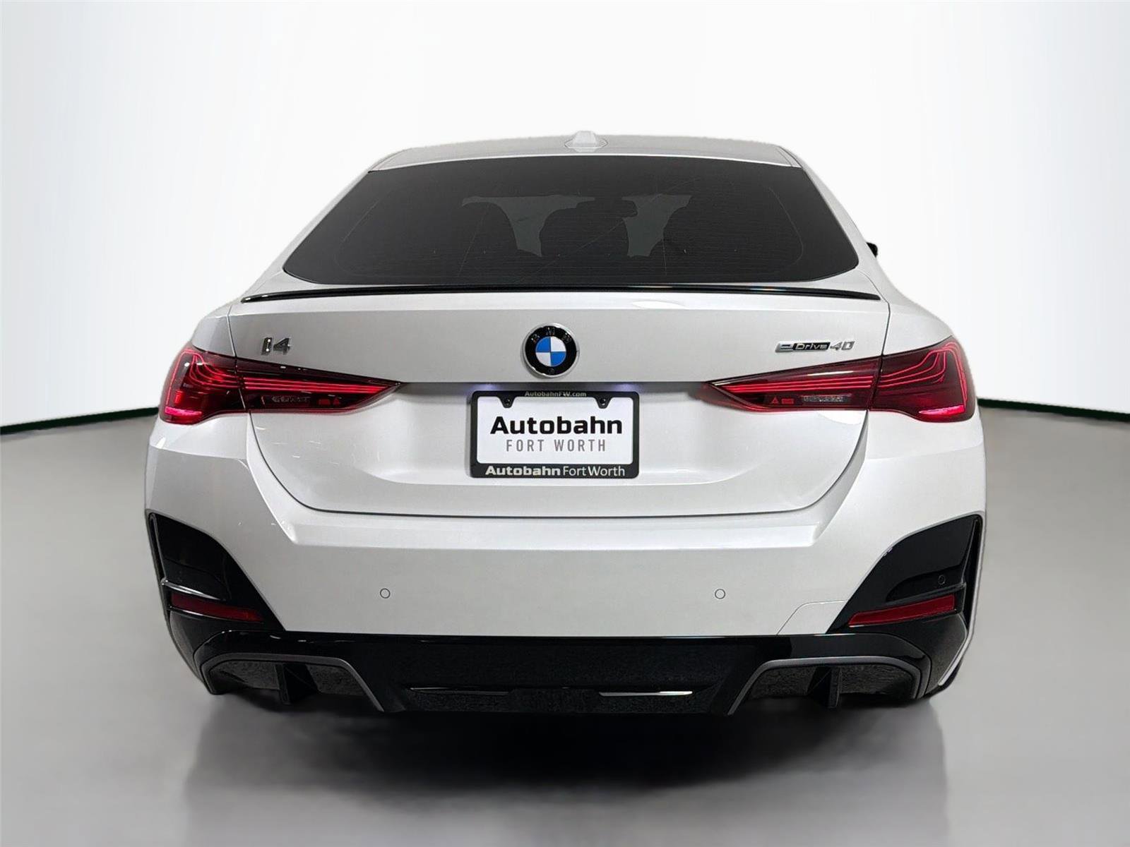 New 2026 BMW i4 eDrive40 w/ M Sport Package RWD image 7