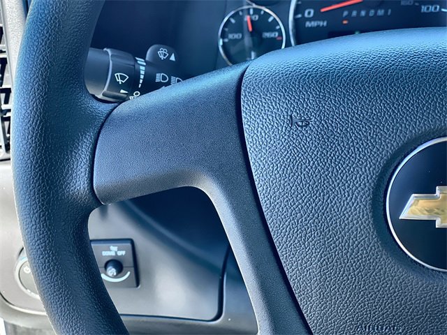 New 2025 Chevrolet Express 2500 Work Van image 12