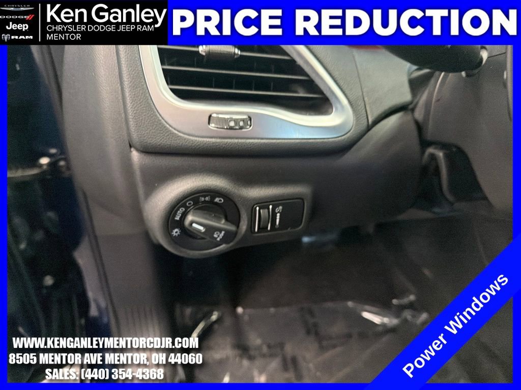 Used 2016 Dodge Dart SXT w/ Rallye Appearance Group image 12