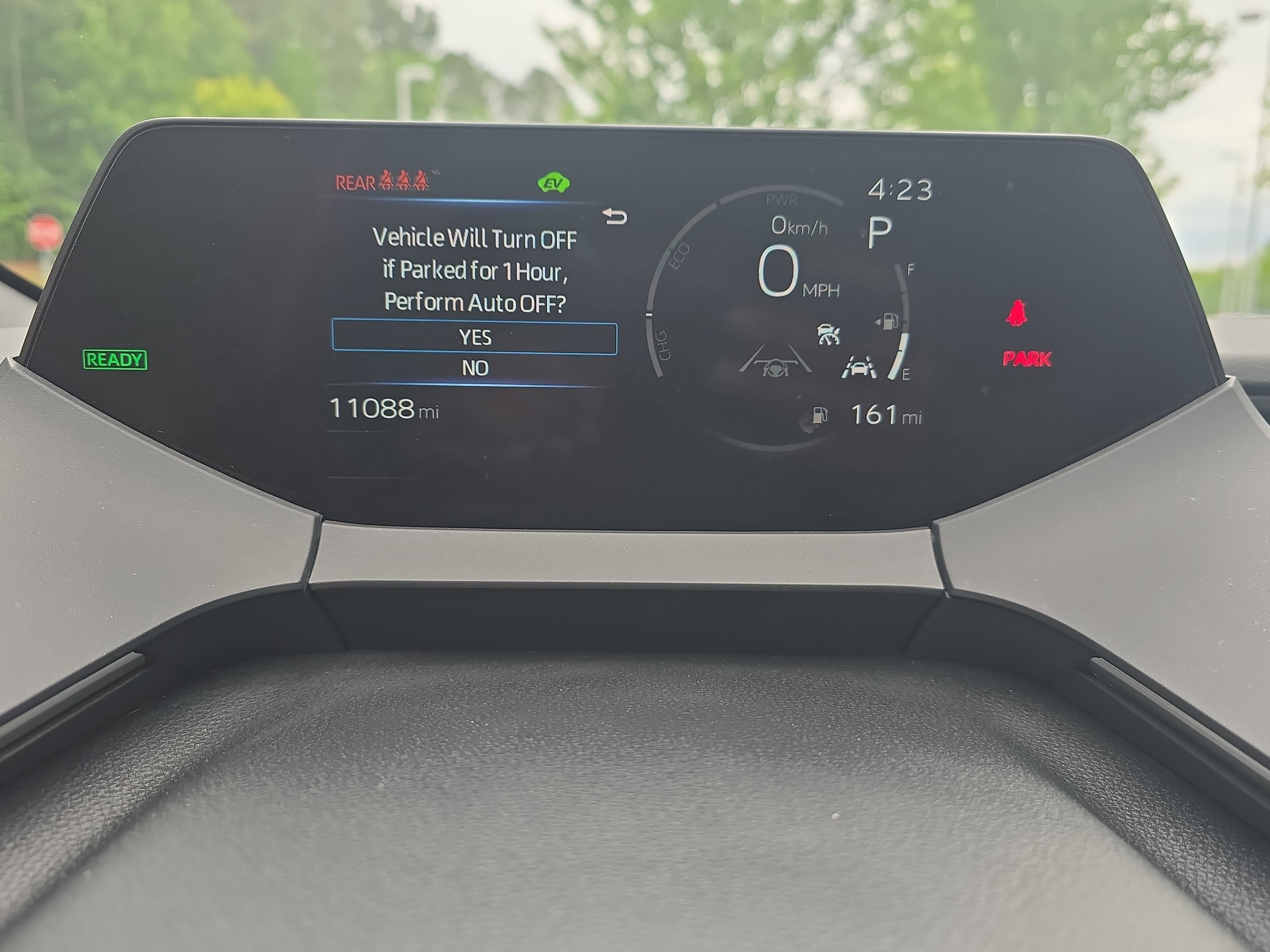 Used 2024 Toyota Prius XLE FWD image 18