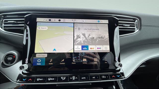 New 2026 Jeep Grand Wagoneer Limited AWD/4WD image 15