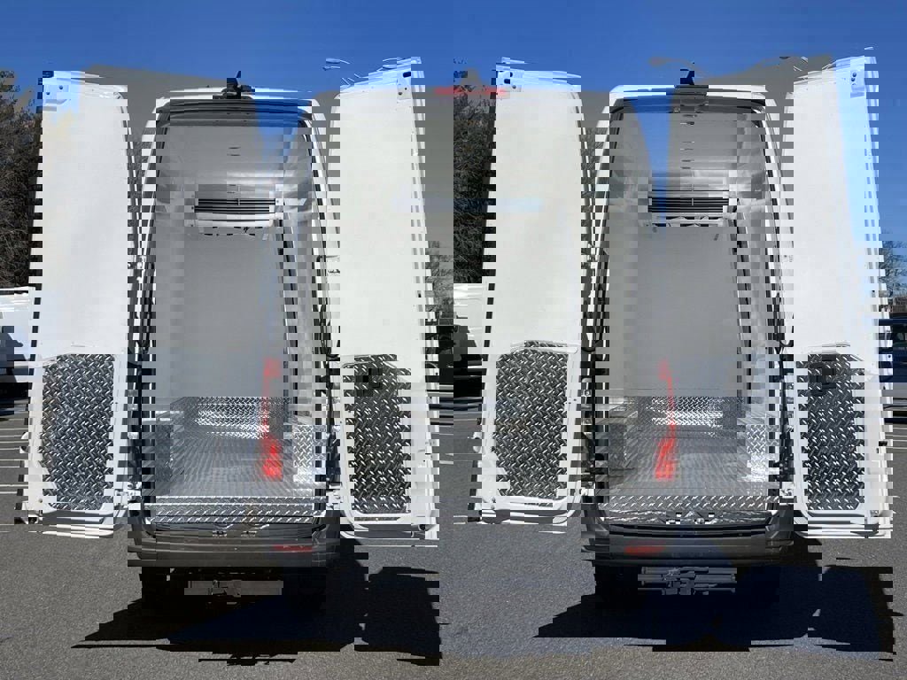 New 2025 Mercedes-Benz Sprinter 2500 image 6