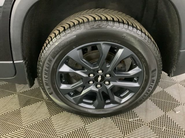 Used 2020 Chevrolet Traverse RS FWD image 11