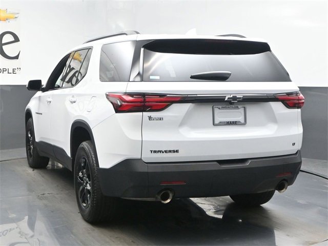 Used 2023 Chevrolet Traverse LT image 35
