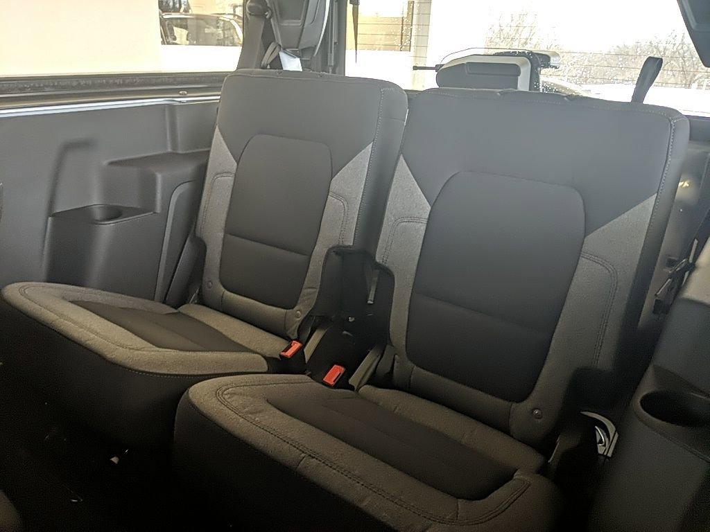 Used 2025 Ford Bronco 2-Door image 11