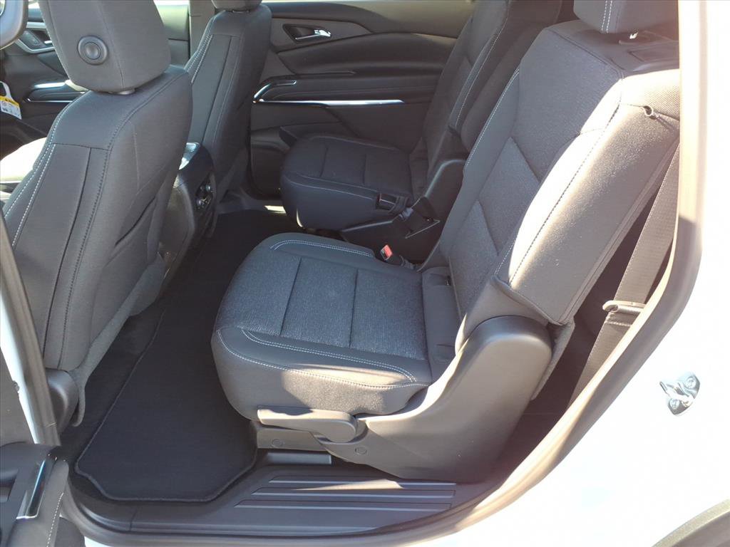 New 2026 Chevrolet Traverse LT w/ Driver Confidence Package image 9
