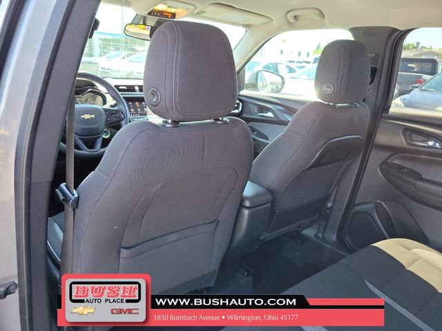 Used 2023 Chevrolet TrailBlazer LT FWD image 13