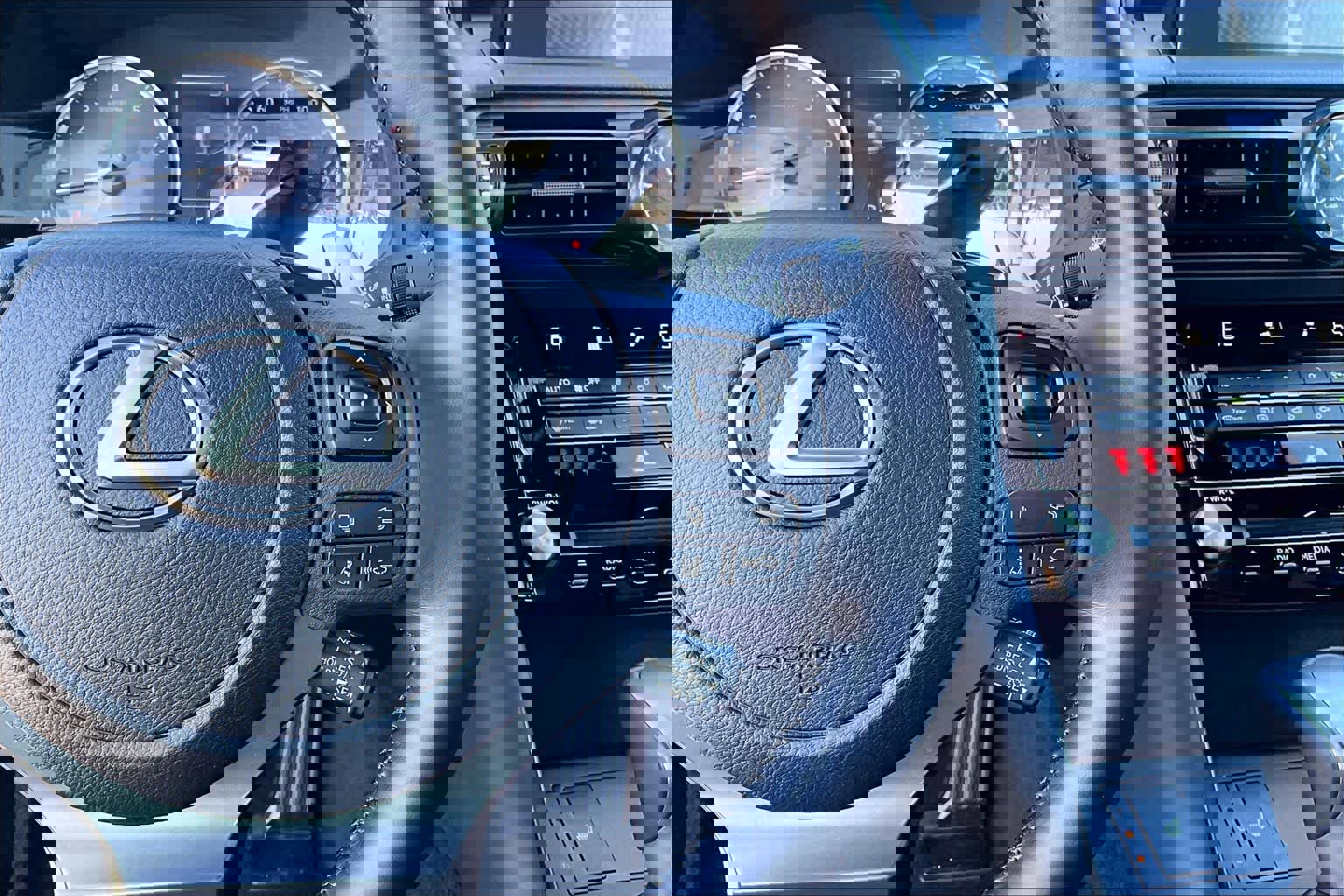 Used 2024 Lexus IS 350 F Sport image 23