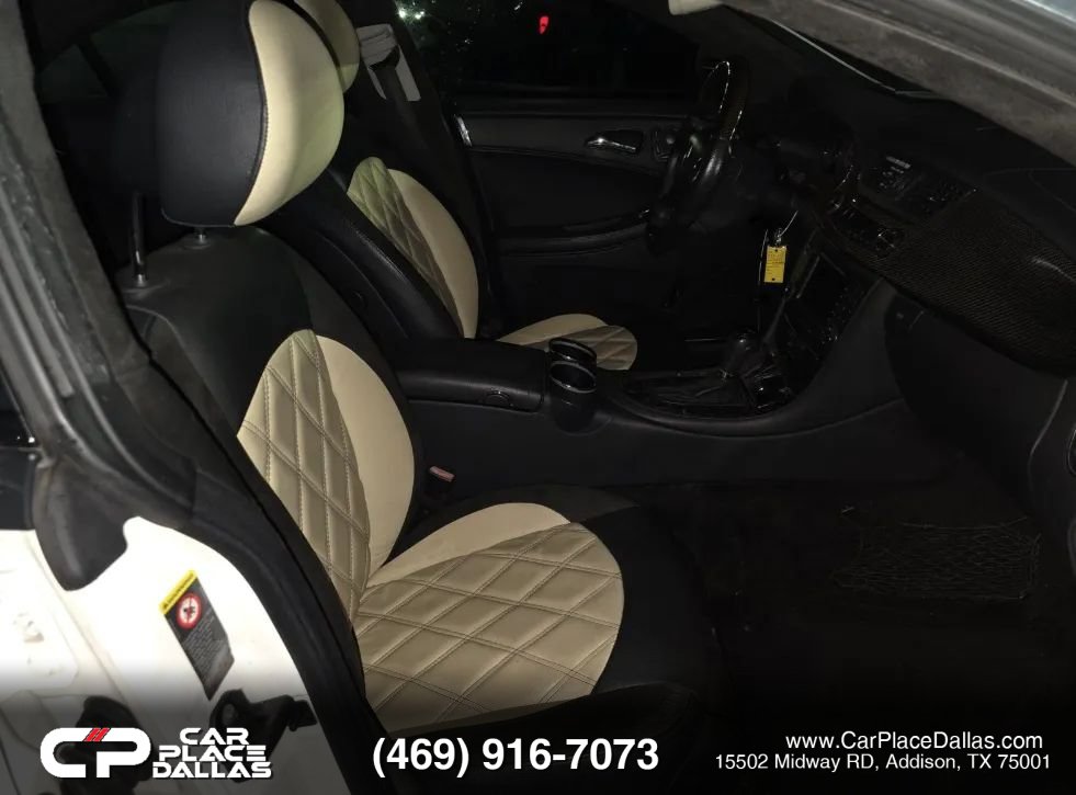 Used 2006 Mercedes-Benz CLS 500 w/ Entertainment Pkg image 9