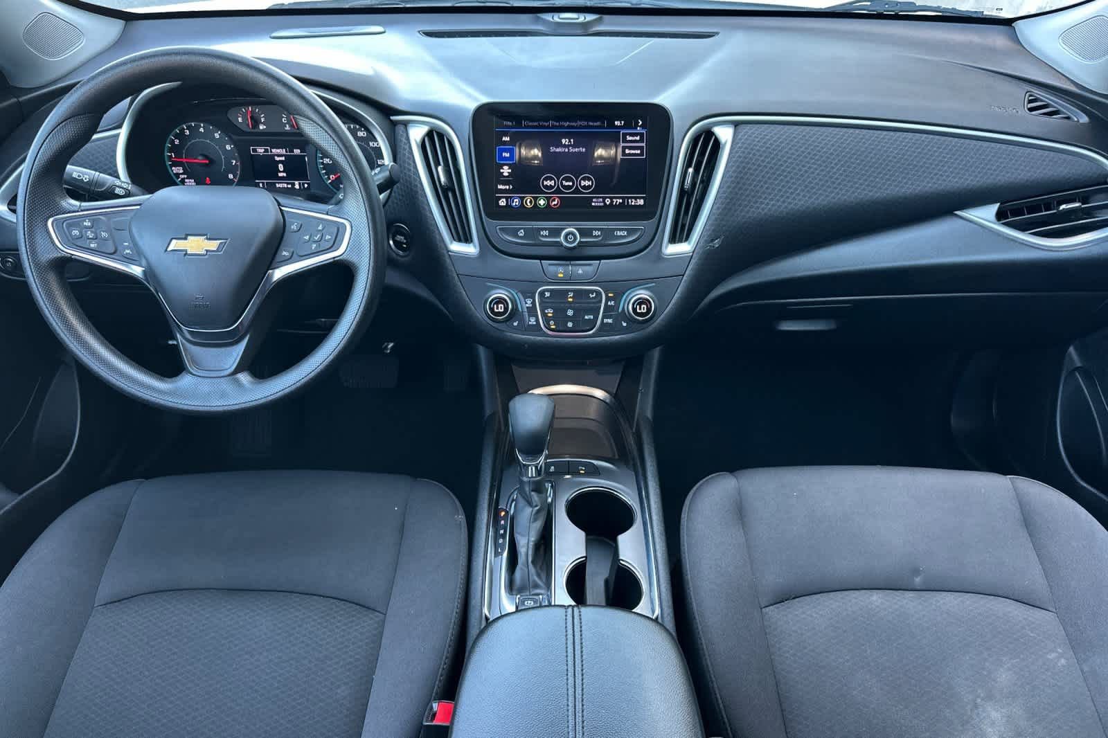 Used 2024 Chevrolet Malibu LT image 3