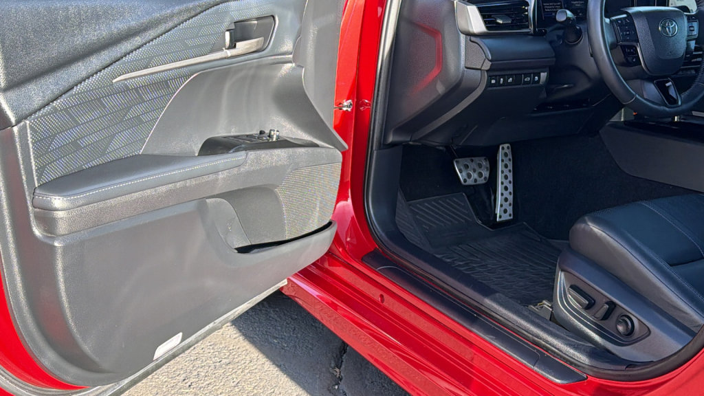 Used 2025 Toyota Camry XSE w/ Premium Package image 23