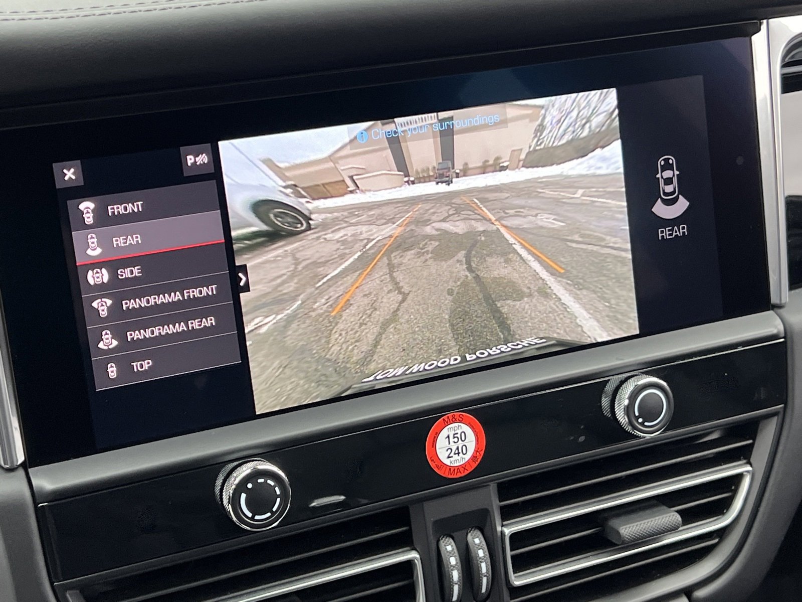 Certified 2025 Porsche Macan Turbo image 25