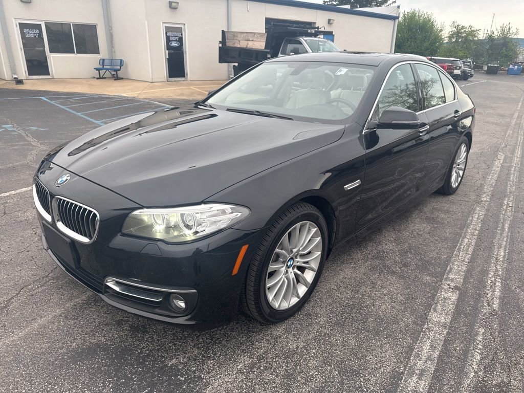 Used 2015 BMW 528i xDrive Sedan AWD/4WD image 7