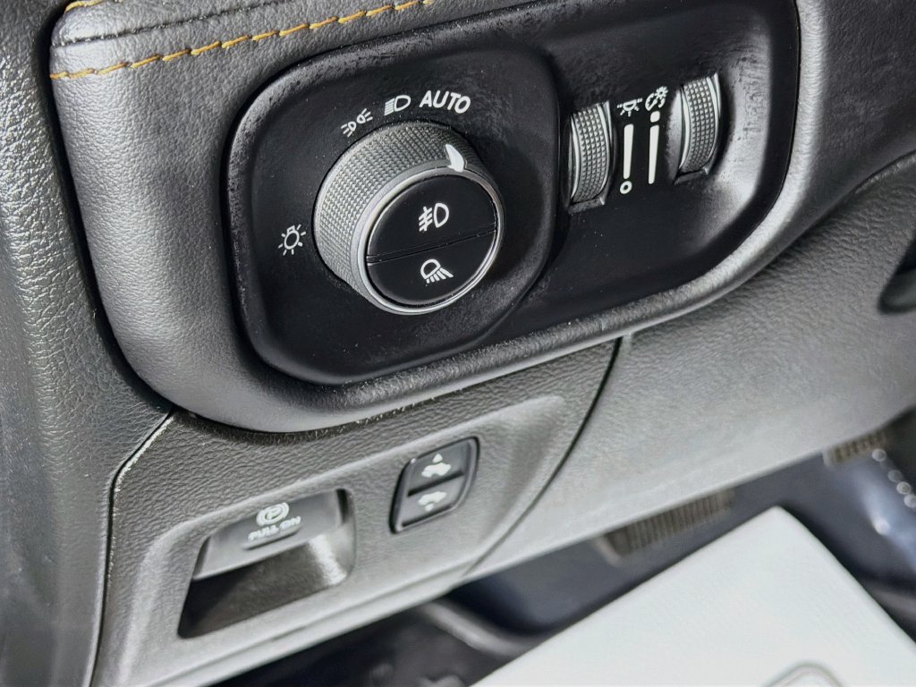 Used 2022 RAM 1500 Limited w/ Body-Colour Bumper Group AWD/4WD image 10