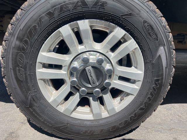 Used 2018 Ford F250 XLT image 8